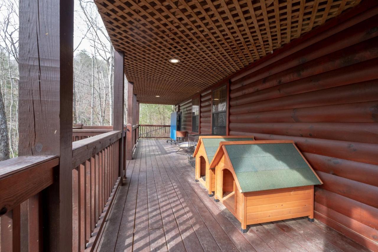 Вилла Three Dog Night - Pet-Friendly Cabin With Hot Tub Блу-Ридж Экстерьер фото